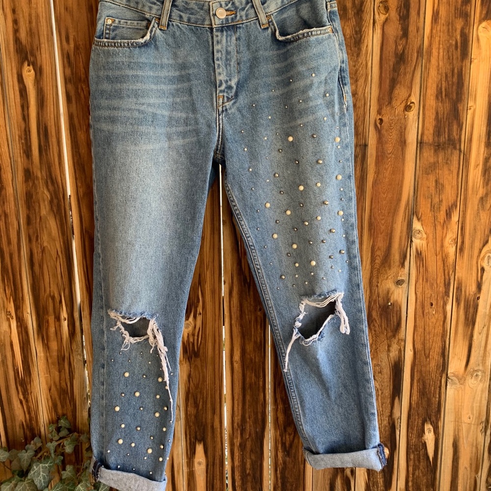Pearl stud jeans